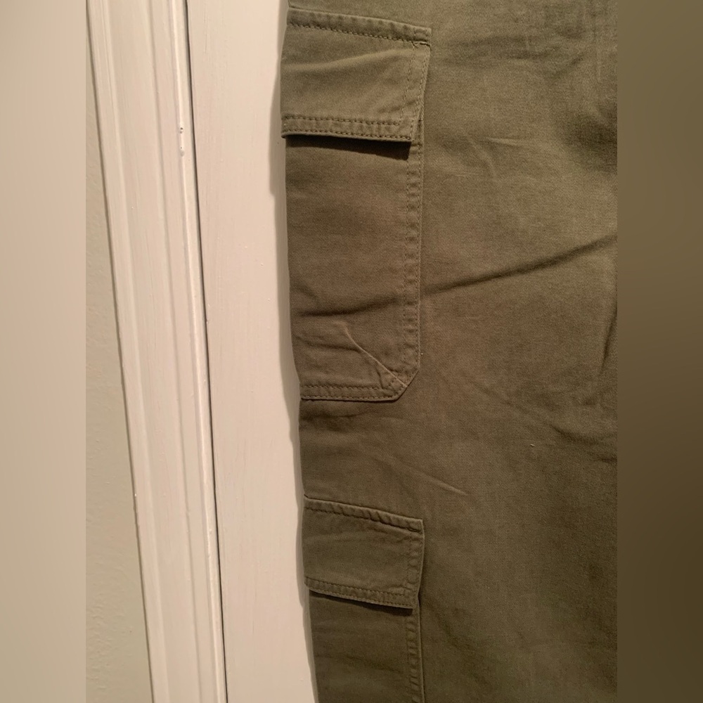 Zara High Rise Wide Leg Army Green Cargo Pants 8 - Picture 6 of 13